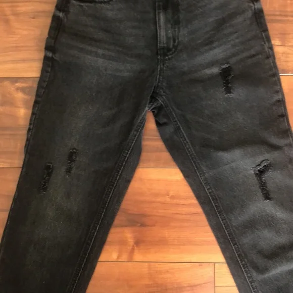 Black Denim Vero Moda lightly distressed Jean – W 24 L 28 - Picture 4 of 6